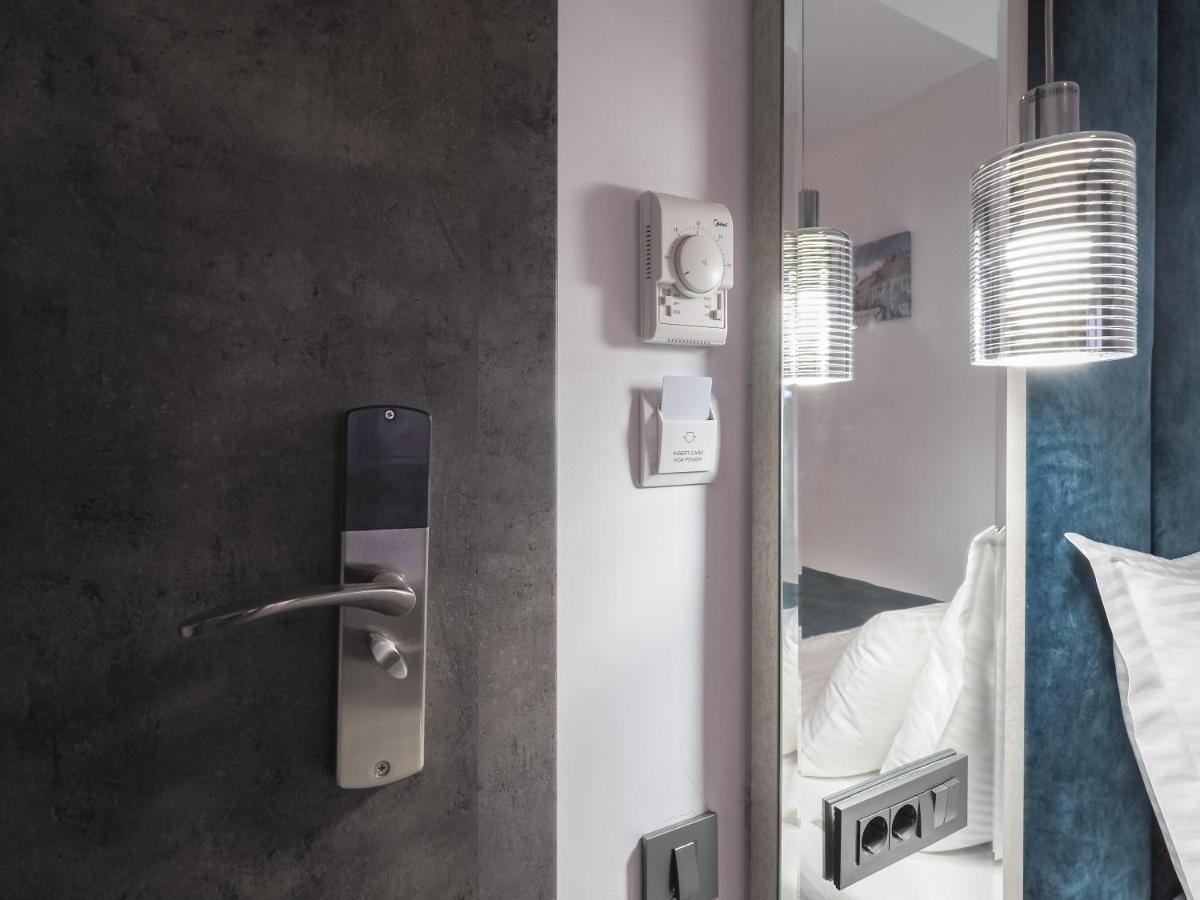 Hotel Anastasia Сибиу Экстерьер фото