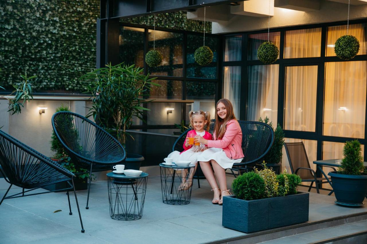 Hotel Anastasia Сибиу Экстерьер фото